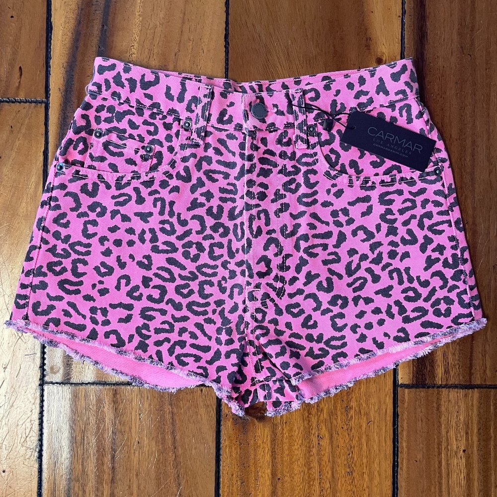 NWT, Carmar Denim - Pink Leopard Print High Waisted Shorts, Size 26! 💖